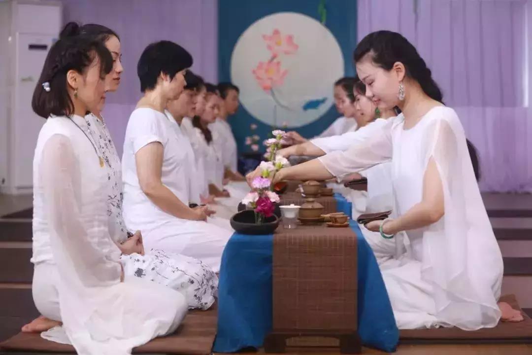 价值188元《茶韵瑜伽会员课》劲爆体验价10元抢！只限10个名额！